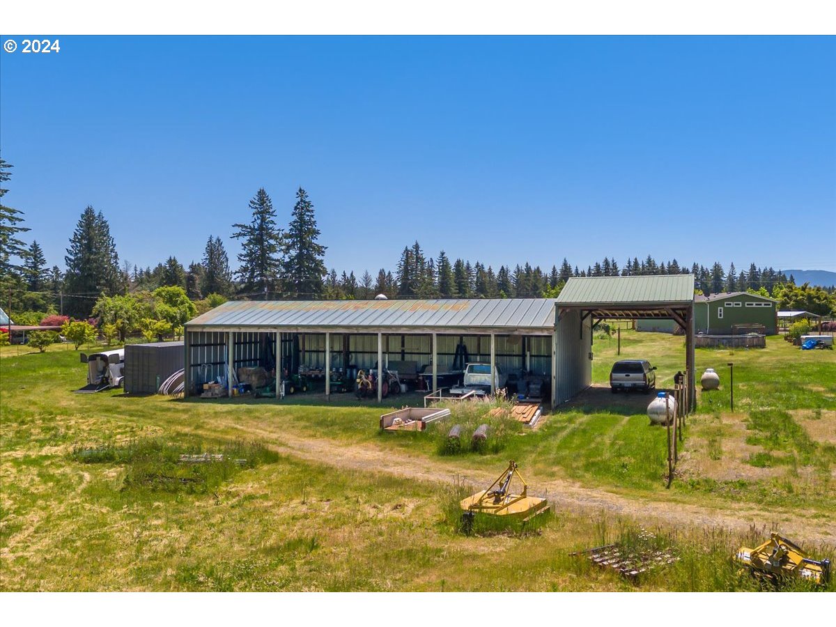 38203 Southeast Porter Road Estacada, OR 97023 - Photo 40 of 48 Gallery Image 40