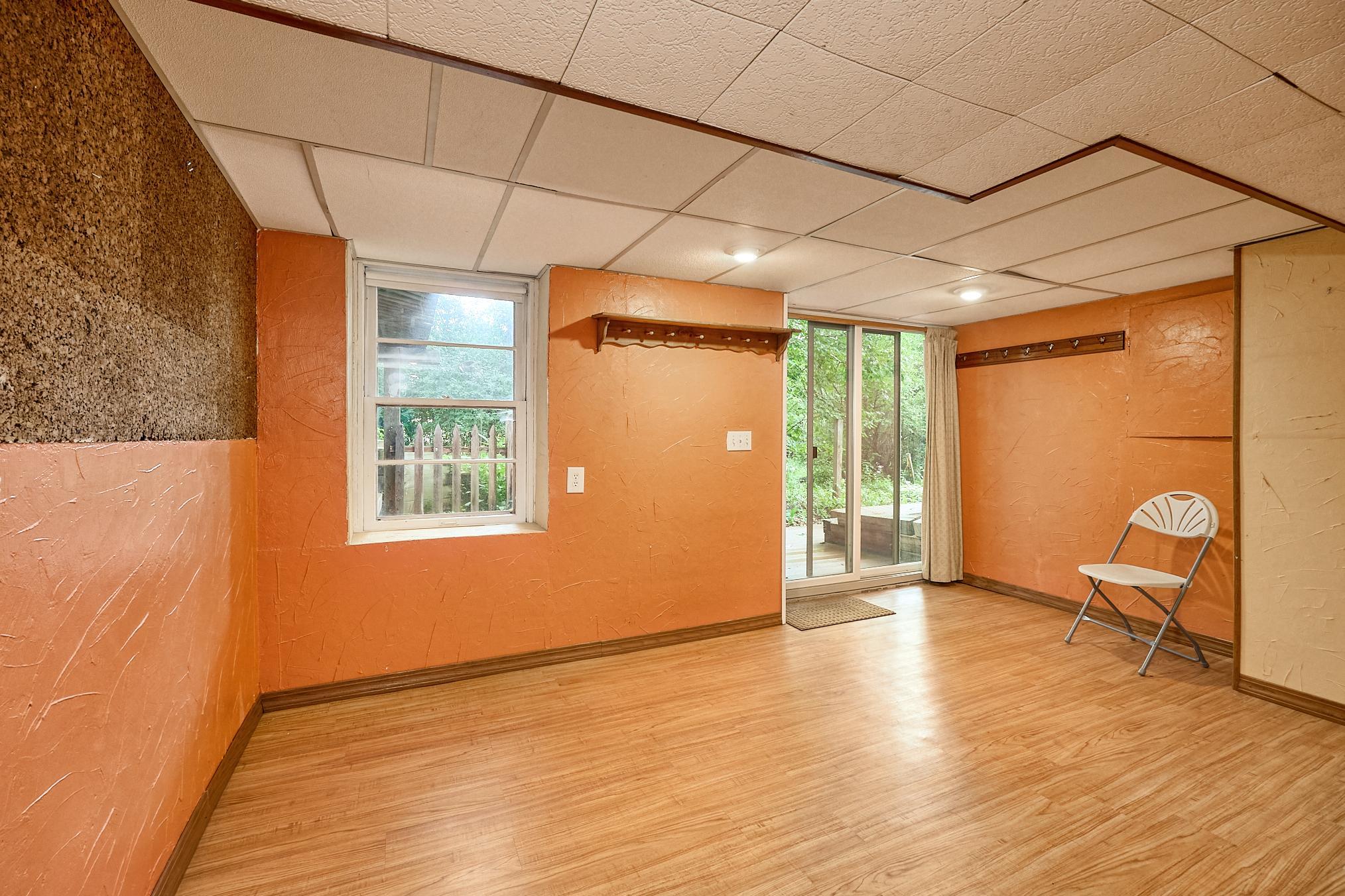 8801 Lakeview Road Bloomington, MN 55438 - Photo 24 of 42