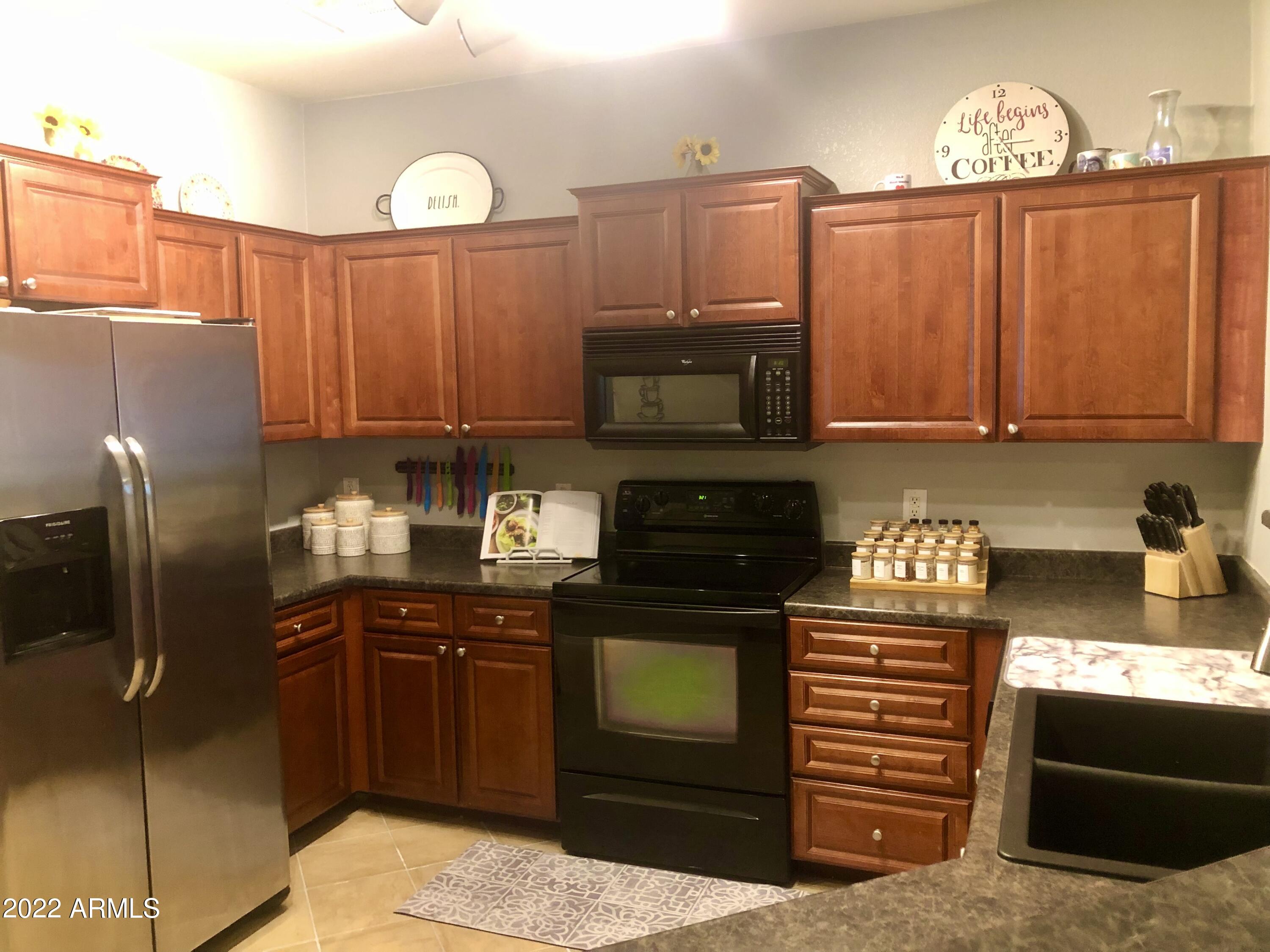 1702 East Bell Road, Unit 189 Phoenix, AZ 85022 - Photo 6 of 22 F28CB672-E960-4BC3-B027-ABC8B60A4A9E