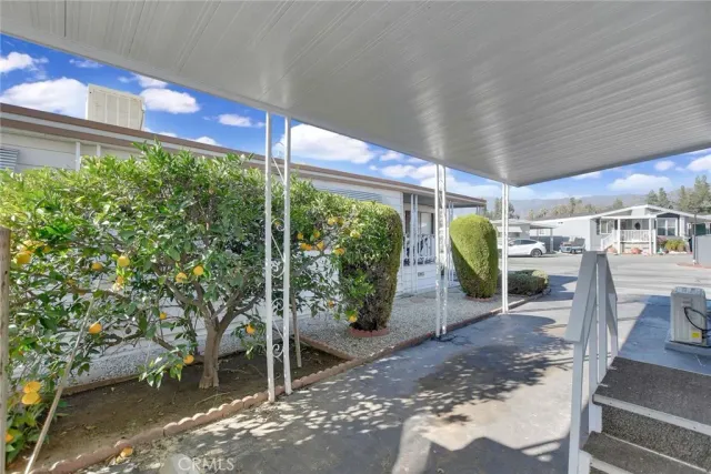 $159,800 | 840 Foothill, Unit 27, Azusa, CA 91702