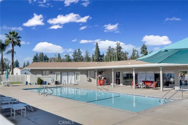 $159,800 | 840 Foothill, Unit 27, Azusa, CA 91702