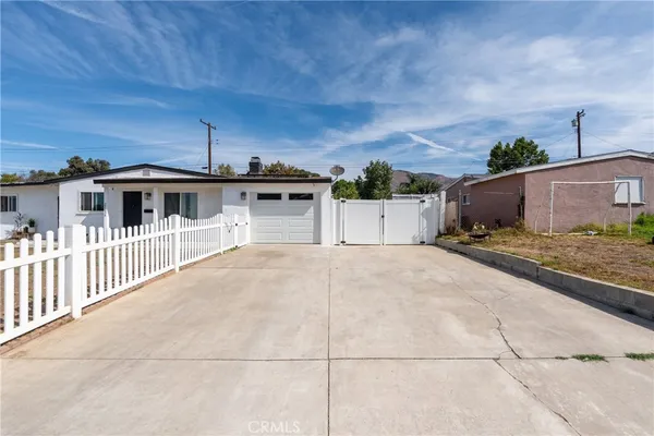 $519,000 | 27034 Villa Avenue, Highland, CA 92346