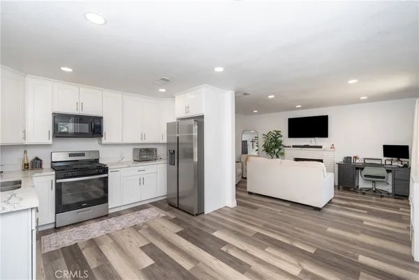 $519,000 | 27034 Villa Avenue, Highland, CA 92346