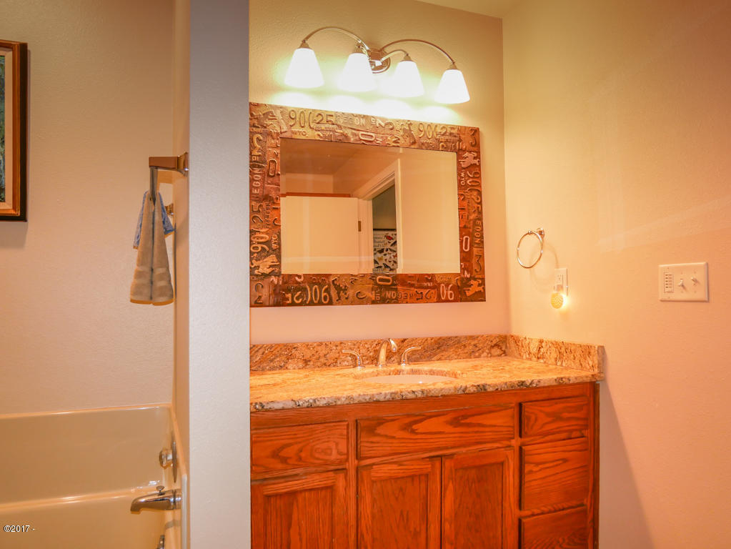 847 Hamer Road Siletz, OR 97380 - Photo 27 of 79 Upstairs bathroom