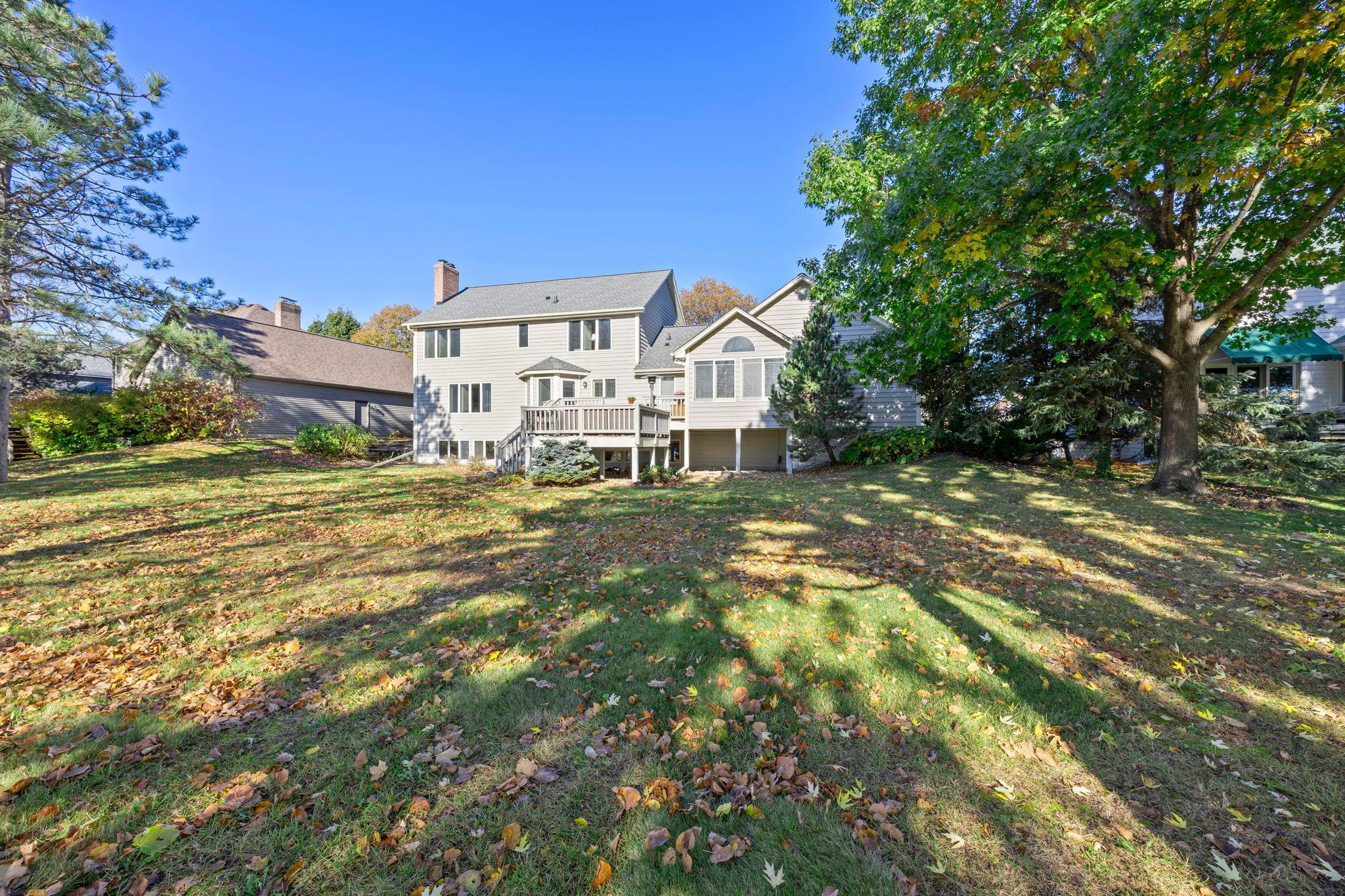 3563 Rae Lane Woodbury, MN 55125 - Photo 73 of 85 Gallery Image 73