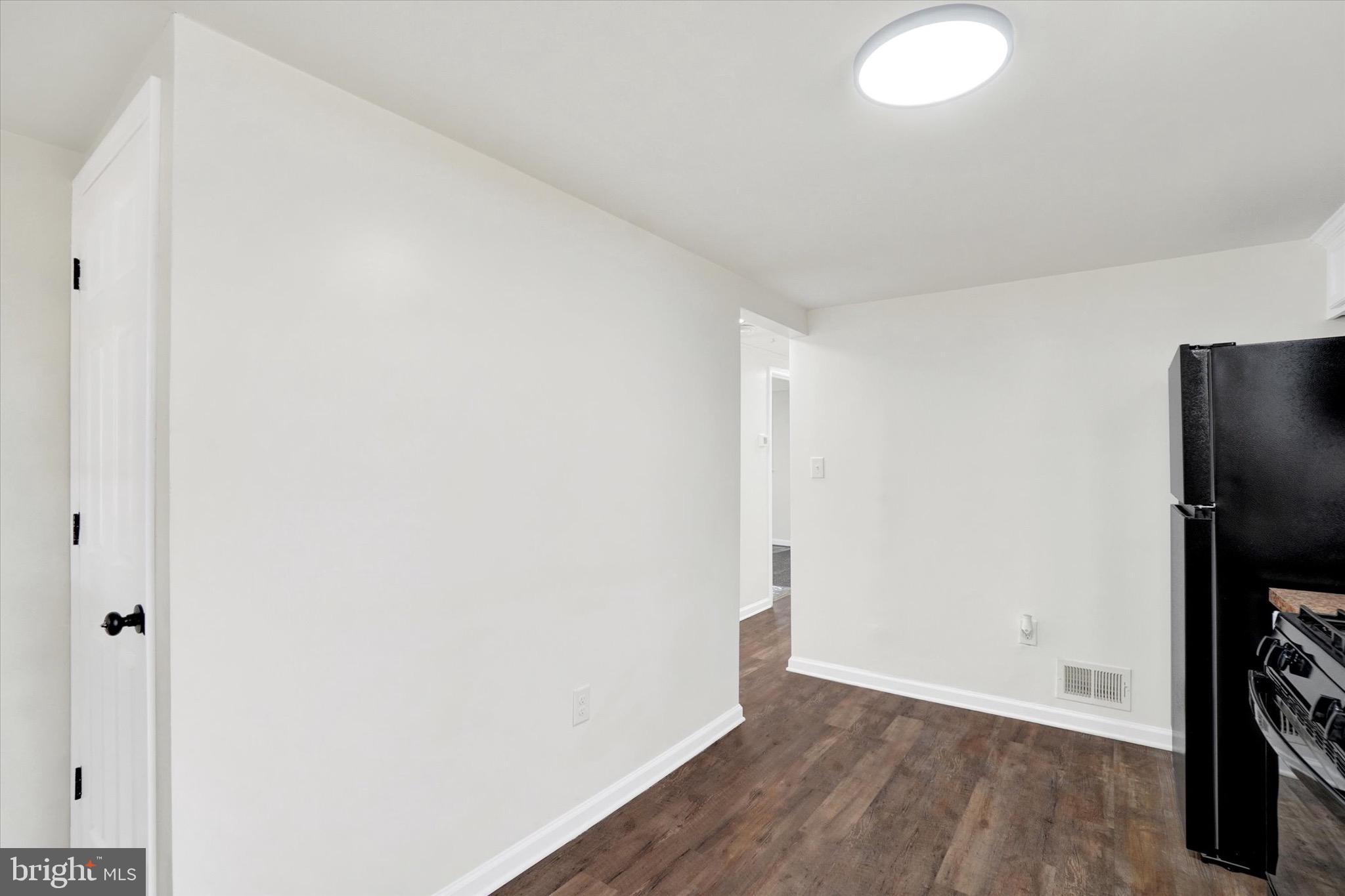 2773 Oakland Road Dover, PA 17315 - Photo 8 of 18 Gallery Image 8