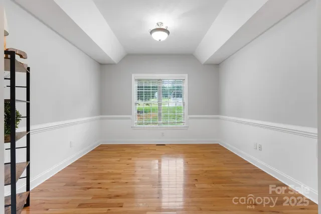 $515,000 | 1158 Waterford Drive, Hickory, NC 28602