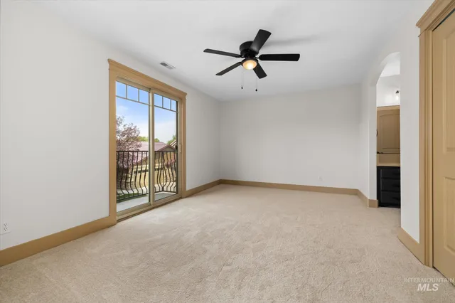 $379,900 | 2564 South Whitetail Court, Nampa, ID 83686