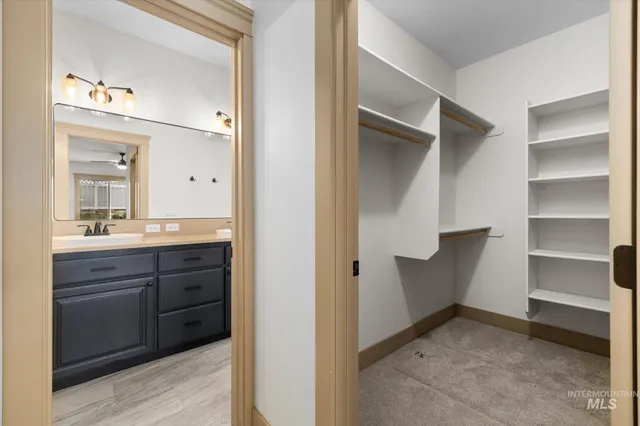 $379,900 | 2564 South Whitetail Court, Nampa, ID 83686