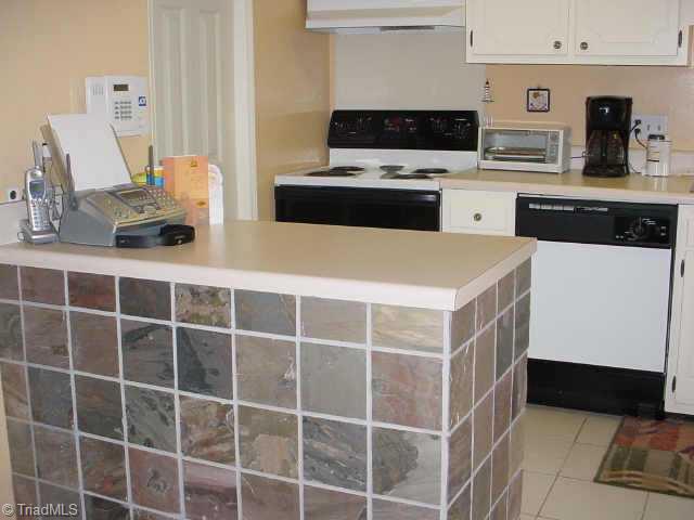 226 E Northpoint Avenue, Unit E High Point, NC 27262 - Photo 5 of 7 Other.