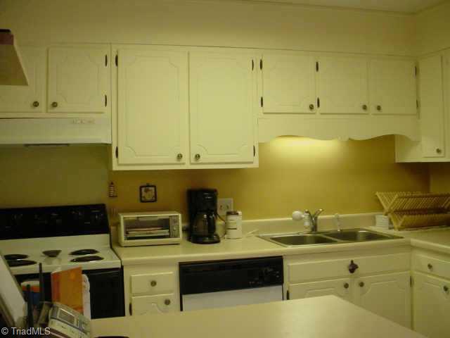 226 E Northpoint Avenue, Unit E High Point, NC 27262 - Photo 6 of 7 Other.