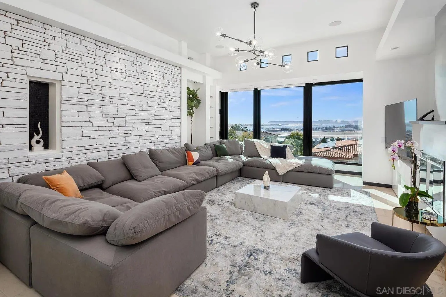 3515 Union Street San Diego, CA 92103 - Photo 13 of 73