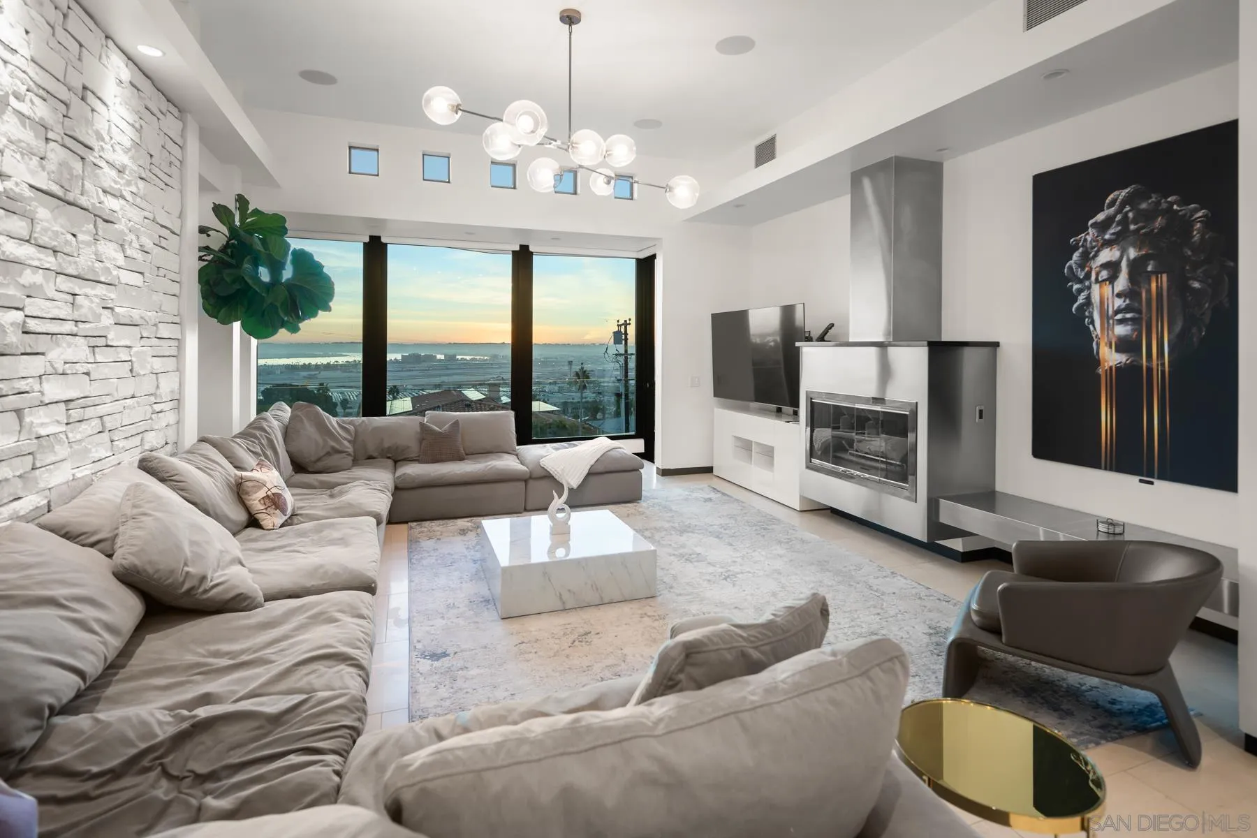 3515 Union Street San Diego, CA 92103 - Photo 2 of 73