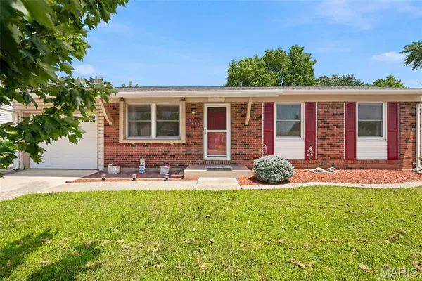 $265,000 | 3242 Ipswich Lane, St. Charles, MO 63301