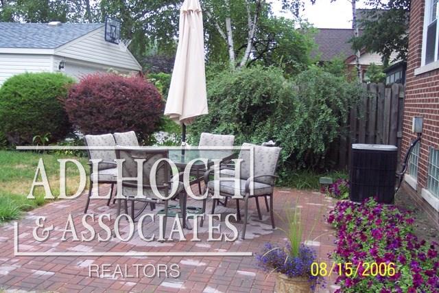 987 Fisher Road Grosse Pointe, MI 48230 - Photo 16 of 17