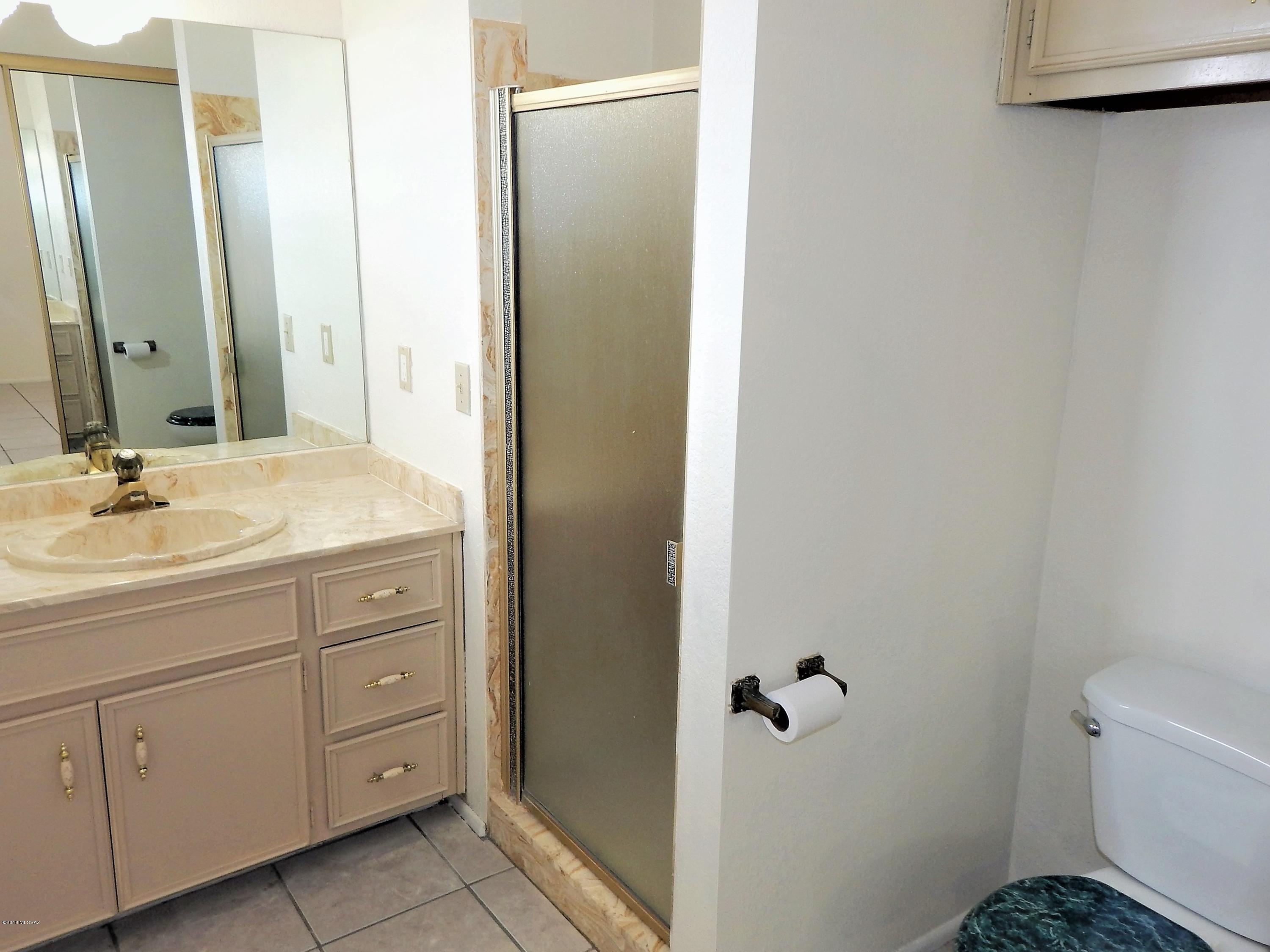1252 Circulo Aguilar Rio Rico, AZ 85648 - Photo 17 of 24 Gallery Image 17
