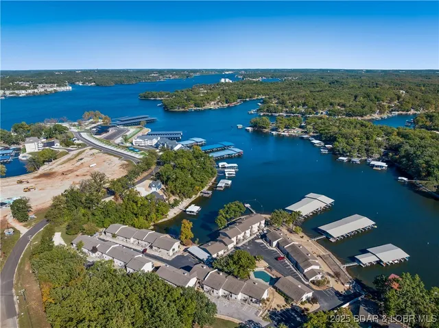 $215,000 | 28 Eleven W Court, Unit 2B, Sunrise Beach, MO 65079