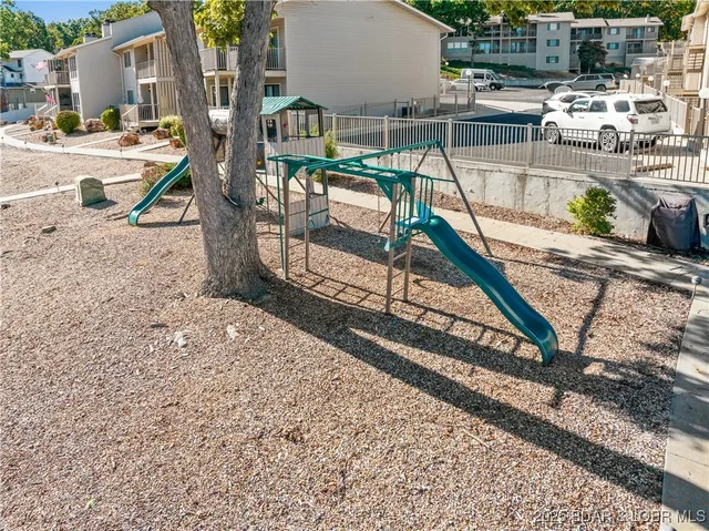 $215,000 | 28 Eleven W Court, Unit 2B, Sunrise Beach, MO 65079