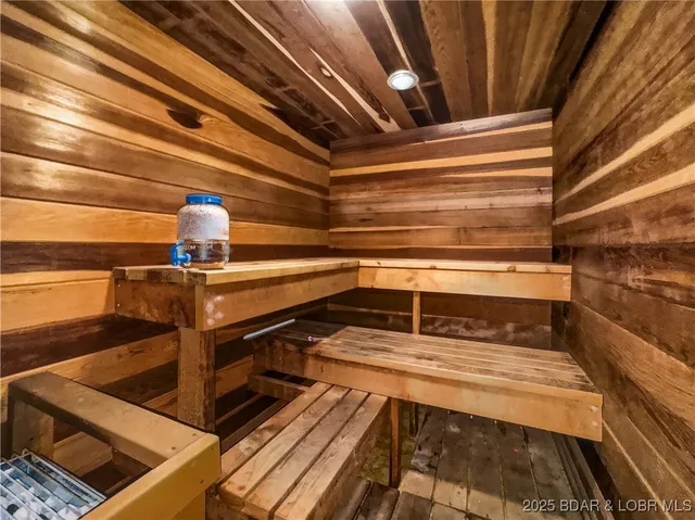 $215,000 | 28 Eleven W Court, Unit 2B, Sunrise Beach, MO 65079