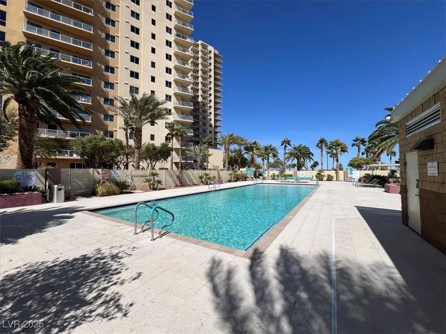 $4,700 | 8255 South Las Vegas Boulevard, Unit 722, Las Vegas, NV 89123