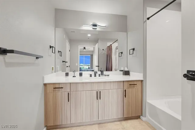 $4,700 | 8255 South Las Vegas Boulevard, Unit 722, Las Vegas, NV 89123