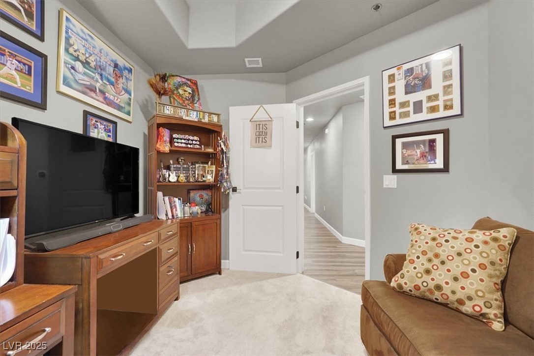 8255 South Las Vegas Boulevard, Unit 722 Las Vegas, NV 89123 - Photo 22 of 40 View of office area