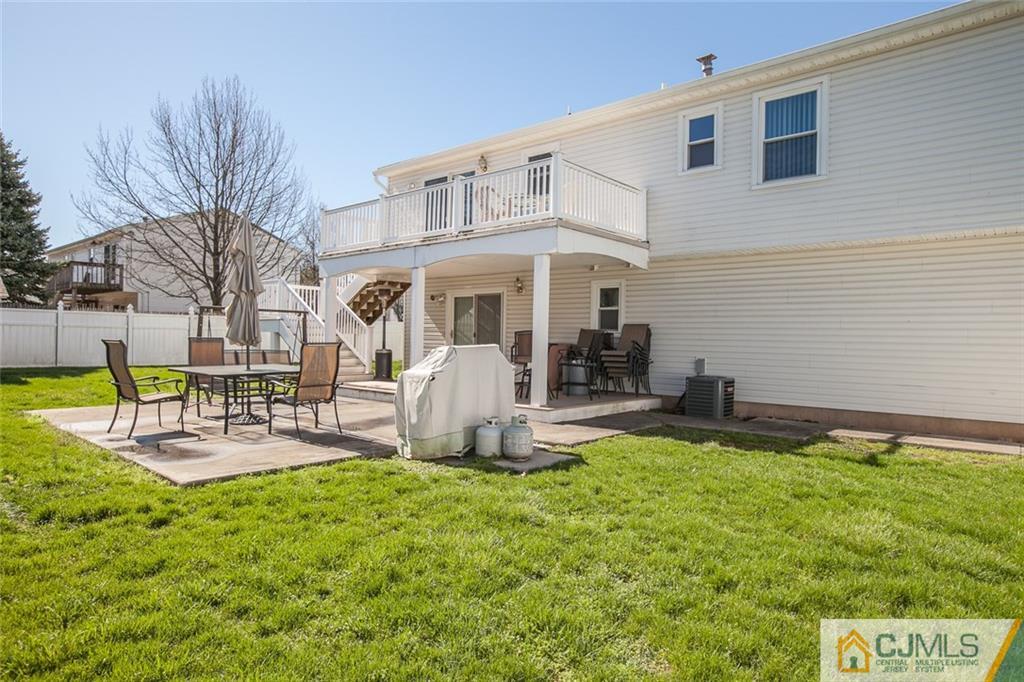 69 Bristol Road Piscataway, NJ 08854 - Photo 11 of 25 Gallery Image 11