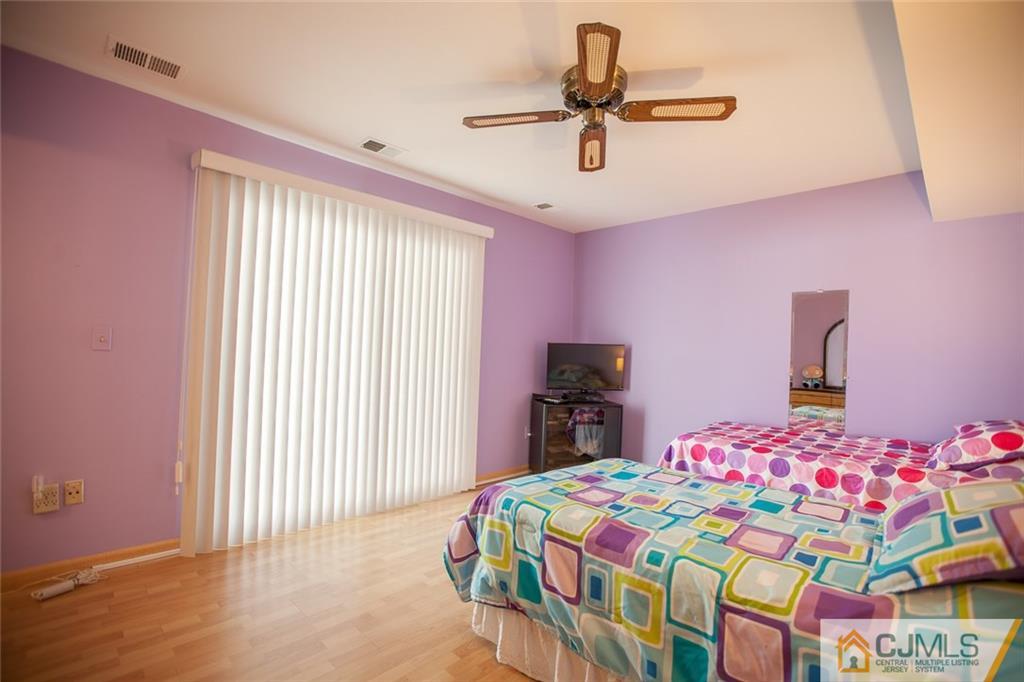 69 Bristol Road Piscataway, NJ 08854 - Photo 20 of 25 Gallery Image 20