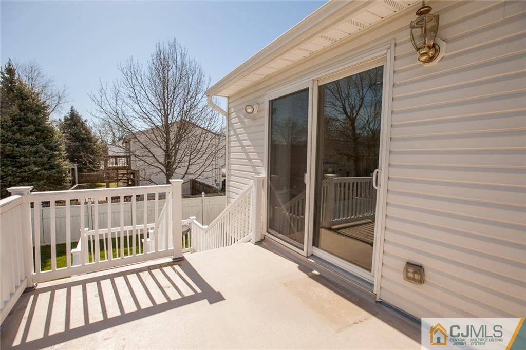 69 Bristol Road Piscataway, NJ 08854 - Photo 9 of 25 Gallery Image 9