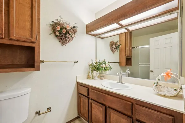 $374,000 | 8137 Rose Vine Lane, Fair Oaks, CA 95628