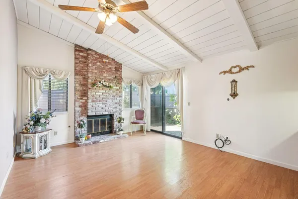 $374,000 | 8137 Rose Vine Lane, Fair Oaks, CA 95628