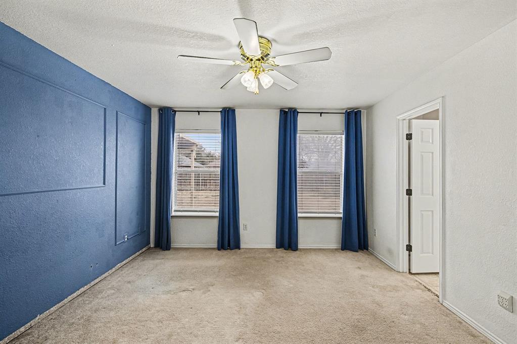 331 Meador Lane Burleson, TX 76028 - Photo 19 of 28