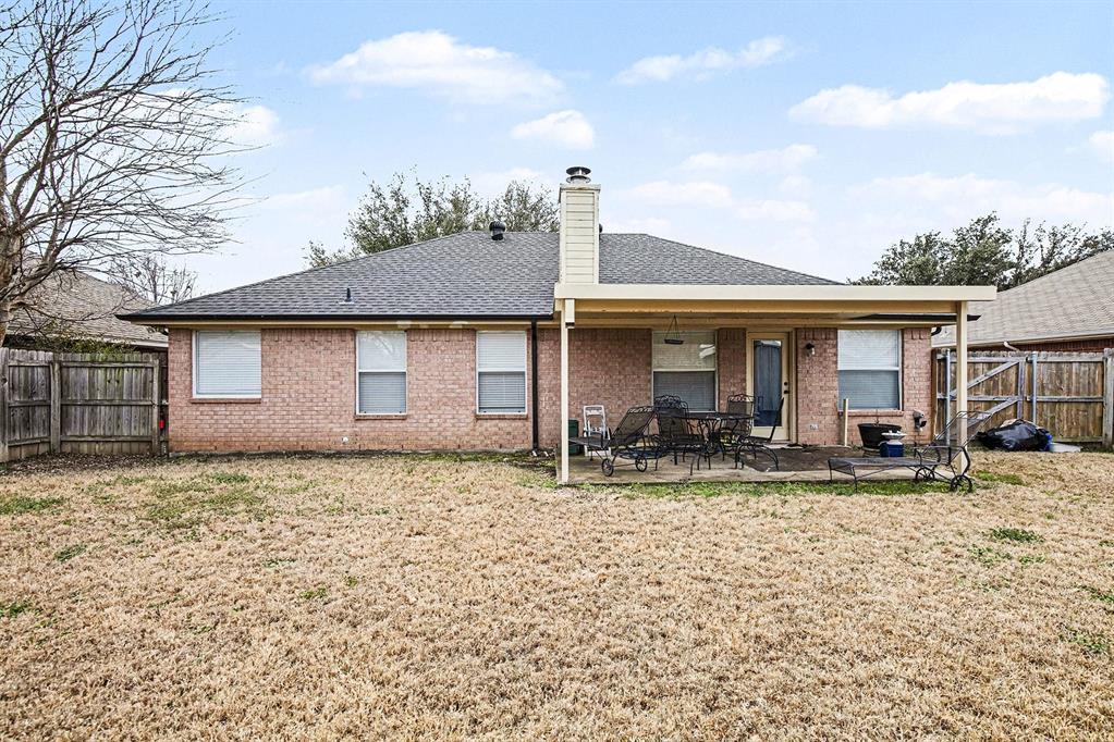 331 Meador Lane Burleson, TX 76028 - Photo 24 of 28