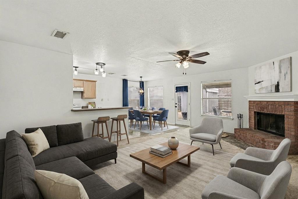 331 Meador Lane Burleson, TX 76028 - Photo 8 of 28 Virtually Staged