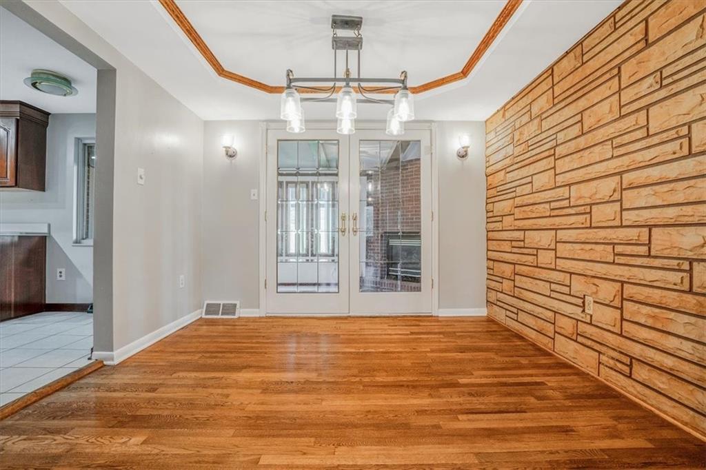 5805 Schell Circle Aliquippa, PA 15001 - Photo 12 of 50