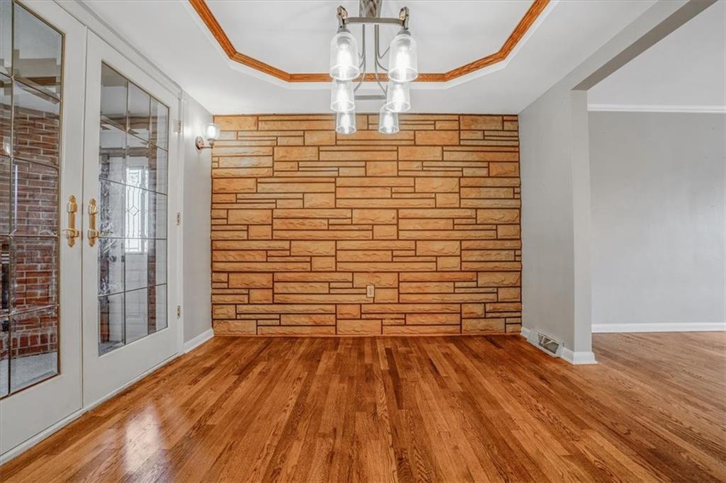 5805 Schell Circle Aliquippa, PA 15001 - Photo 13 of 50