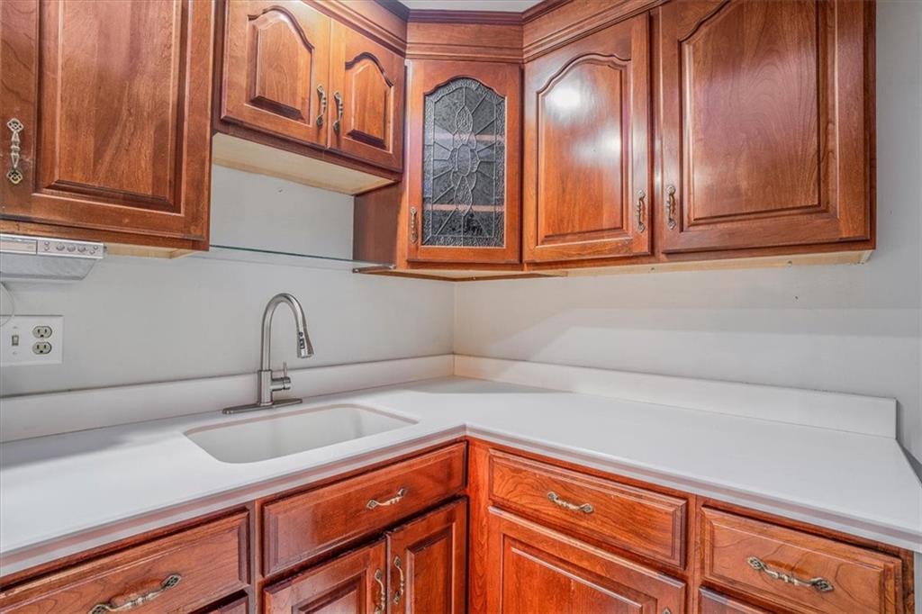 5805 Schell Circle Aliquippa, PA 15001 - Photo 17 of 50