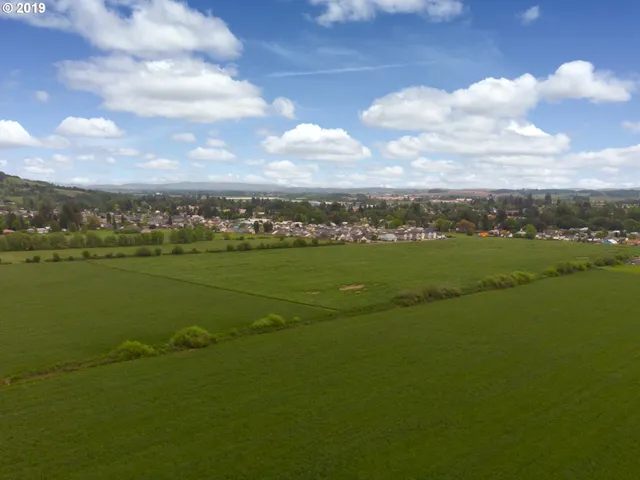 $1,800,000 | 0 Northwest Viola Street, Sheridan, OR 97378