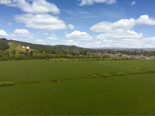 $1,800,000 | 0 Northwest Viola Street, Sheridan, OR 97378