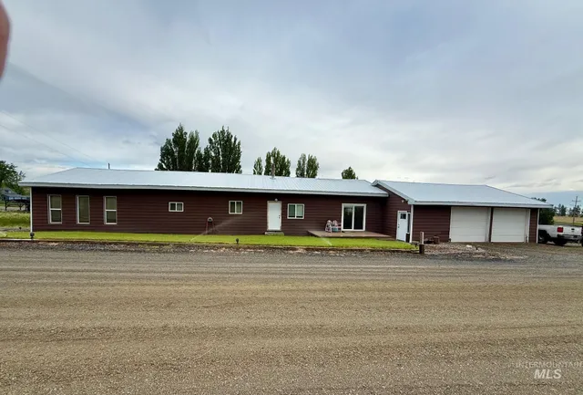 $378,000 | 908 Pine Street, Anatone, WA 99401