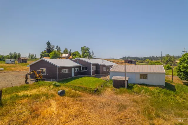 $378,000 | 908 Pine Street, Anatone, WA 99401