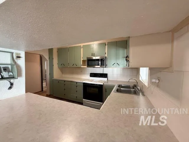 $378,000 | 908 Pine Street, Anatone, WA 99401