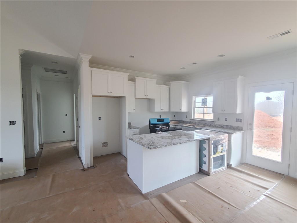 108 Oak Grove Road Norris, SC 29667 - Photo 3 of 16