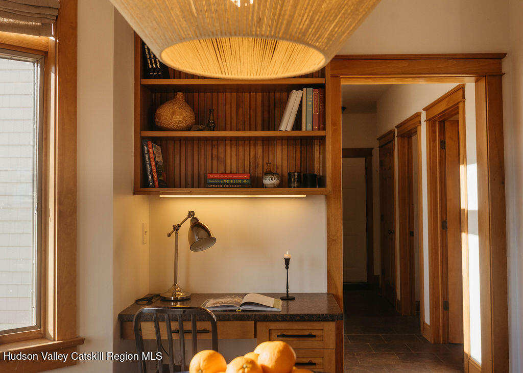 56 Woodland Ridge Road Kerhonkson, NY 12446 - Photo 4 of 7 a room with musical instruments