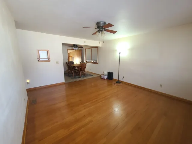 $245,900 | 165 East 8th Street, Richland Center, WI 53581