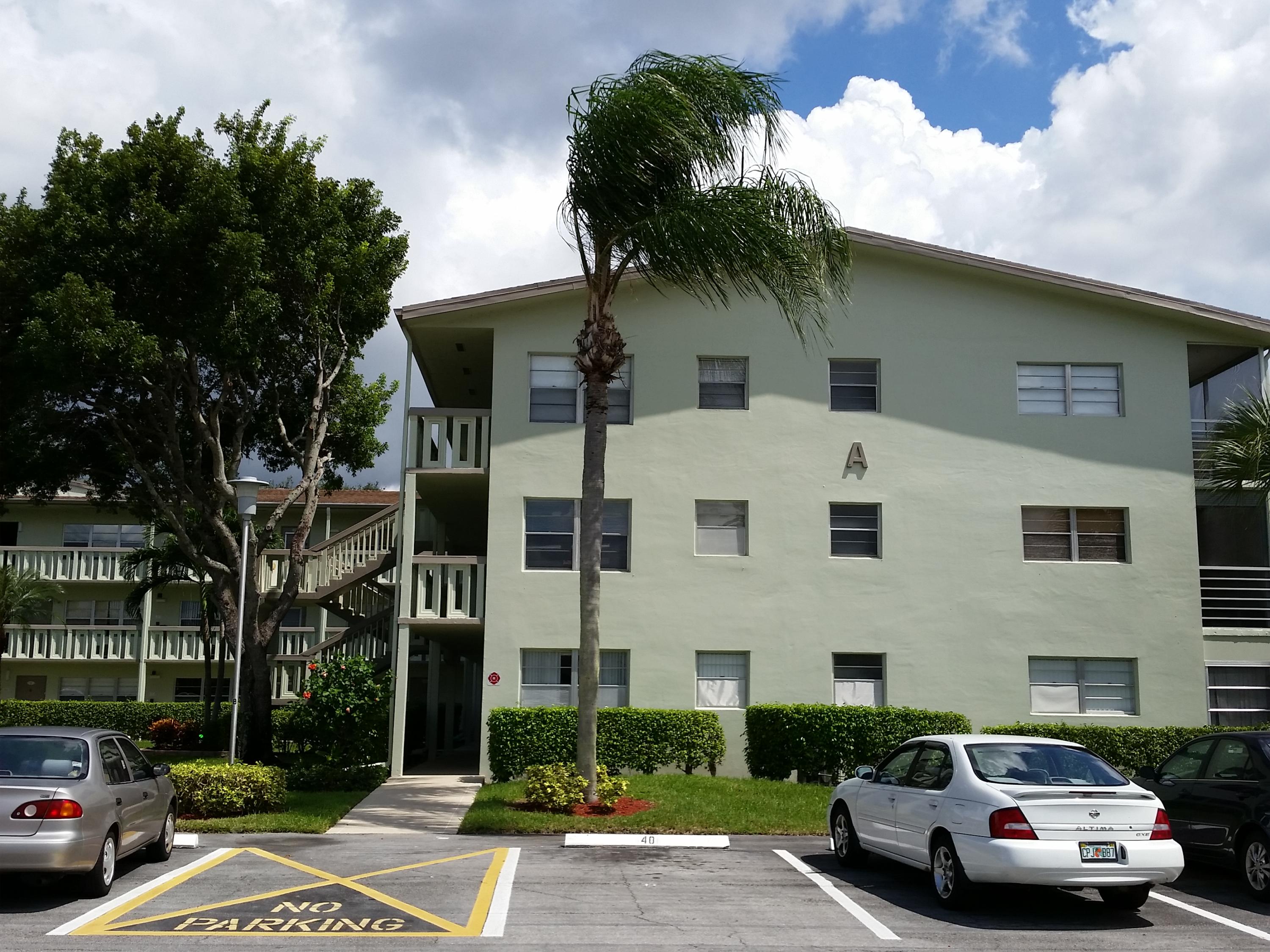 16 Dorset A Boca Raton, FL 33434 - Photo 13 of 55 Boca-Raton-Codo-16 Dorset A_Ext Building