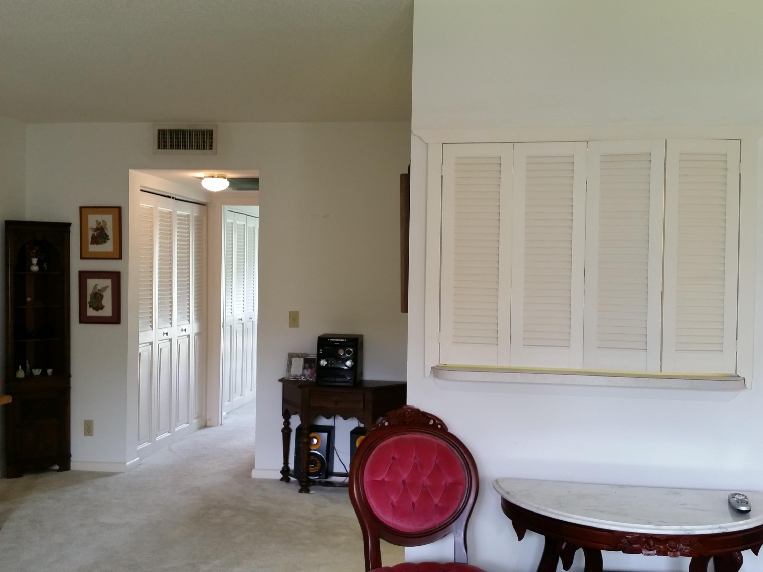 16 Dorset A Boca Raton, FL 33434 - Photo 29 of 55 Boca-Raton-Codo-16 Dorset A_Living Kitch