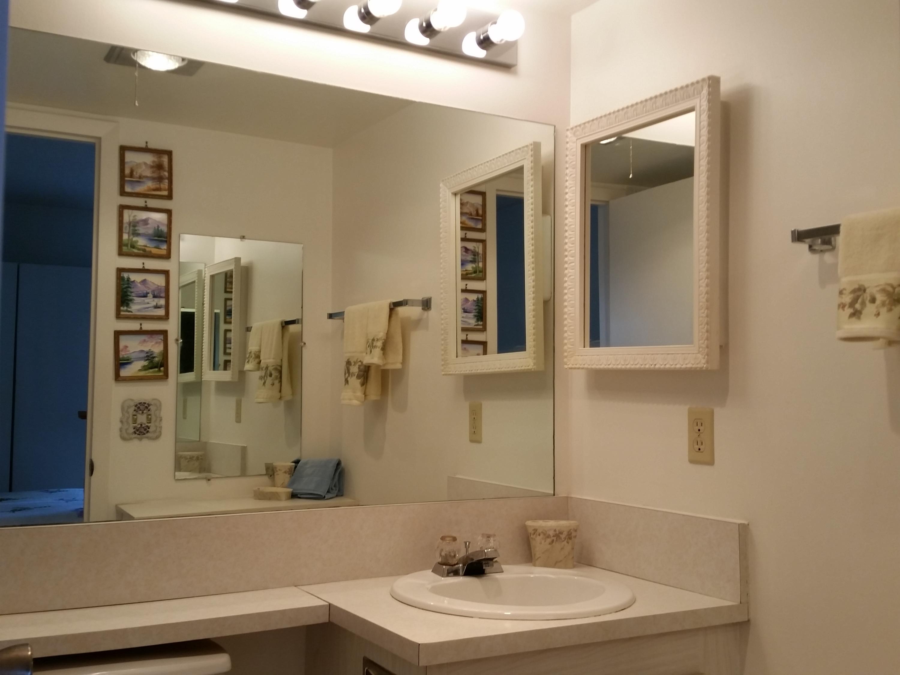 16 Dorset A Boca Raton, FL 33434 - Photo 37 of 55 Boca-Raton-Codo-16 Dorset A_Bathroom M