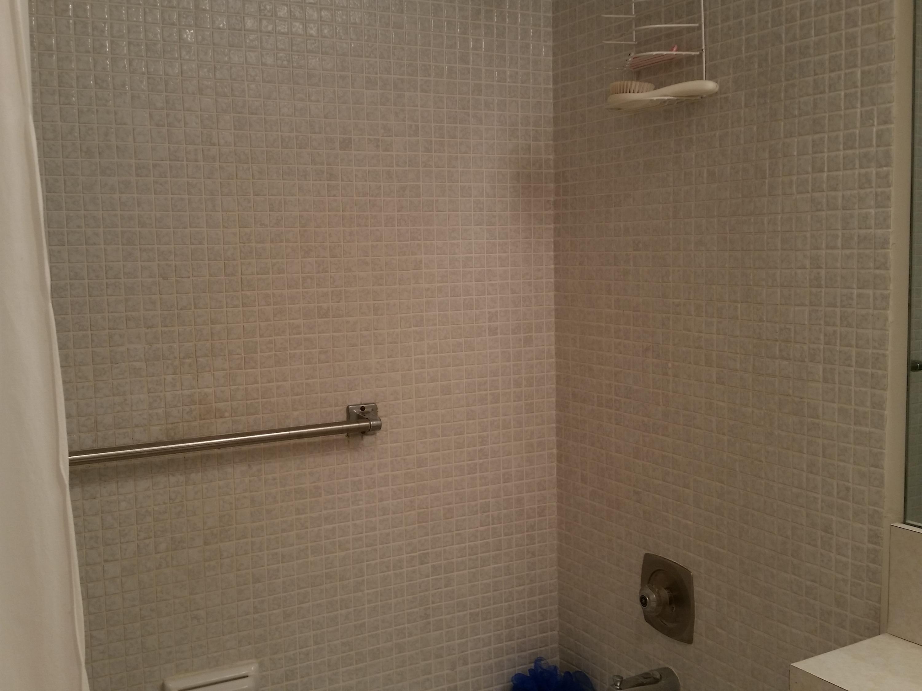 16 Dorset A Boca Raton, FL 33434 - Photo 38 of 55 Boca-Raton-Codo-16 Dorset A_Bathroom M S