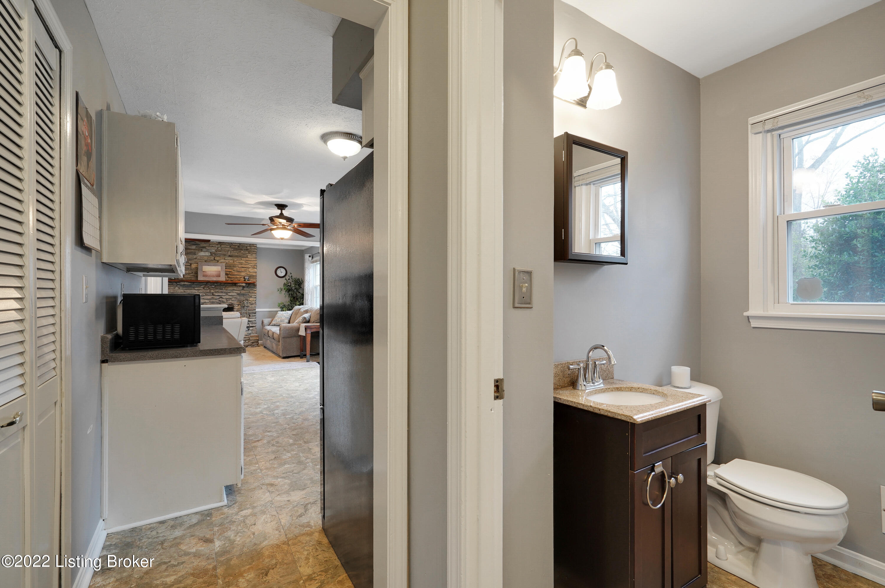 12509 Echo Bridge Road Louisville, KY 40243 - Photo 16 of 47 15 DSC09086